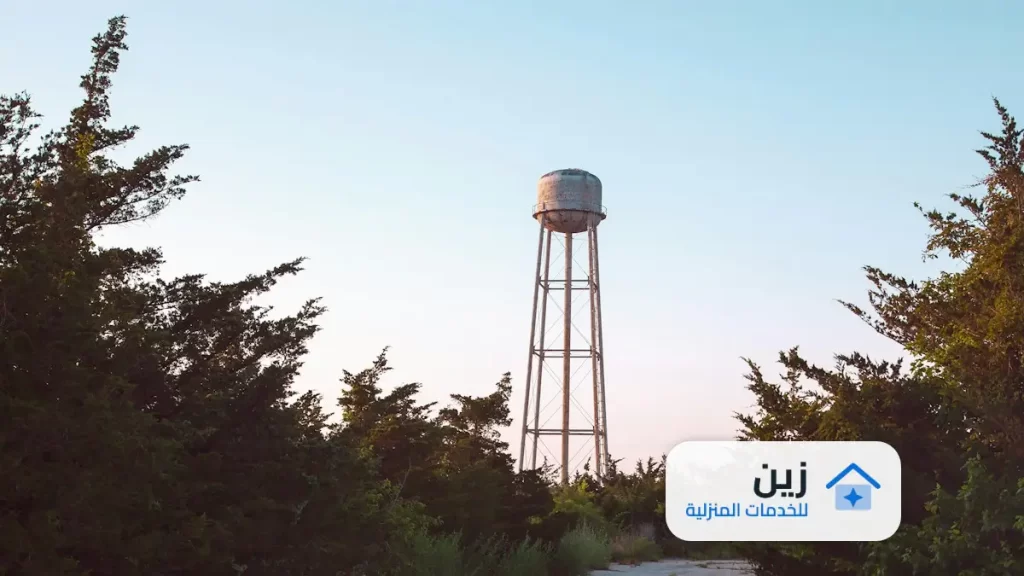 تنظيف وعزل خزانات